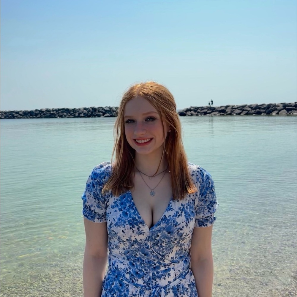 Meet your Posher, Lexi